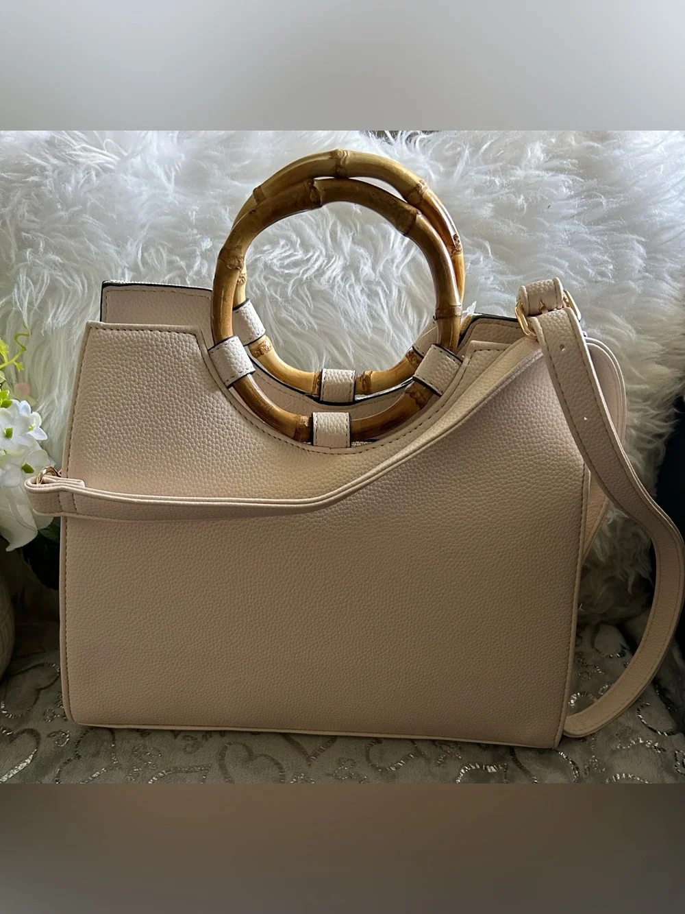 NWT Cato, Large, Beige & Olive Green Textured Leaves Bamboo-Handle Tote Bag